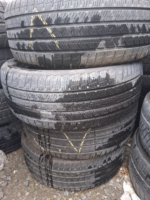 Продавам четири броя зимни гуми 235/ 50/ R18''VREDESTEN''