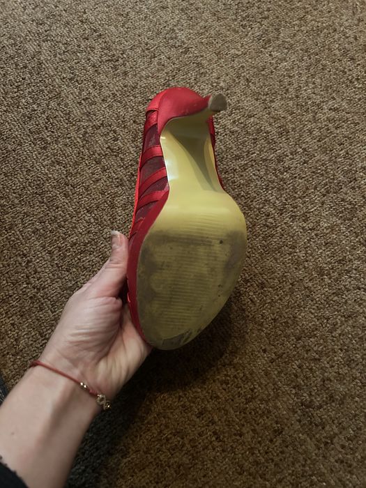 Дамски обувки на ток