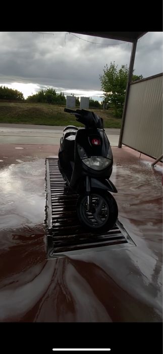 Vand scuter Peugeot  80cc