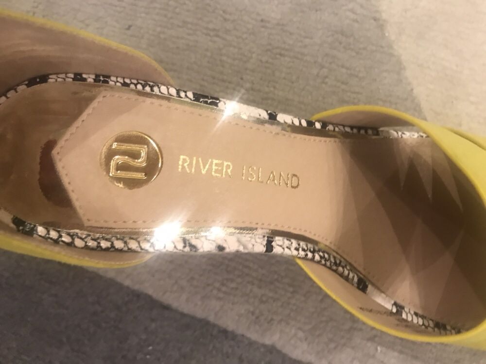Сандали,Нови River Island 39 UK6