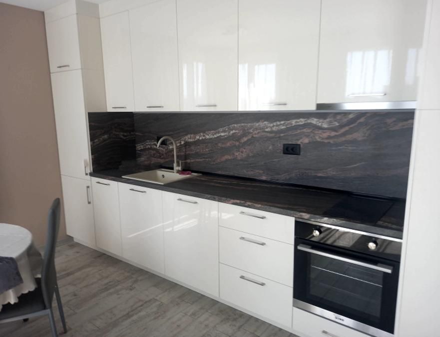 Дава се под наем Двустаен апартамент в Пловдив, Христо Смирненски - 77 кв.м за 511 € - Снимка #3