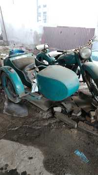 Мотоцикл Урал М-62