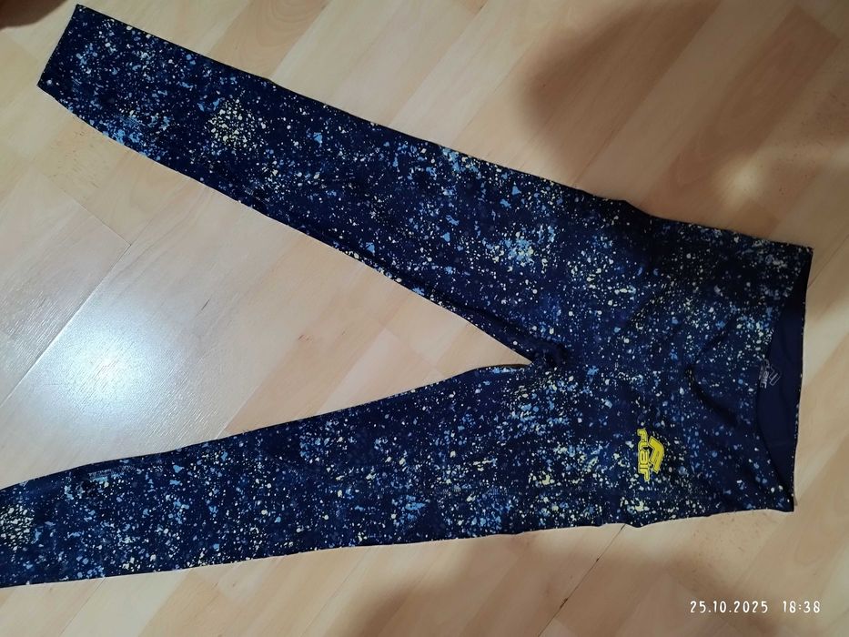 Клин за момиче-не използван никога