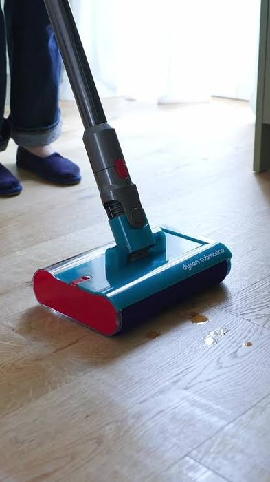 Пылесос Dyson V15s Detect Submarine Absolutely . Видимая мощь чистоты!