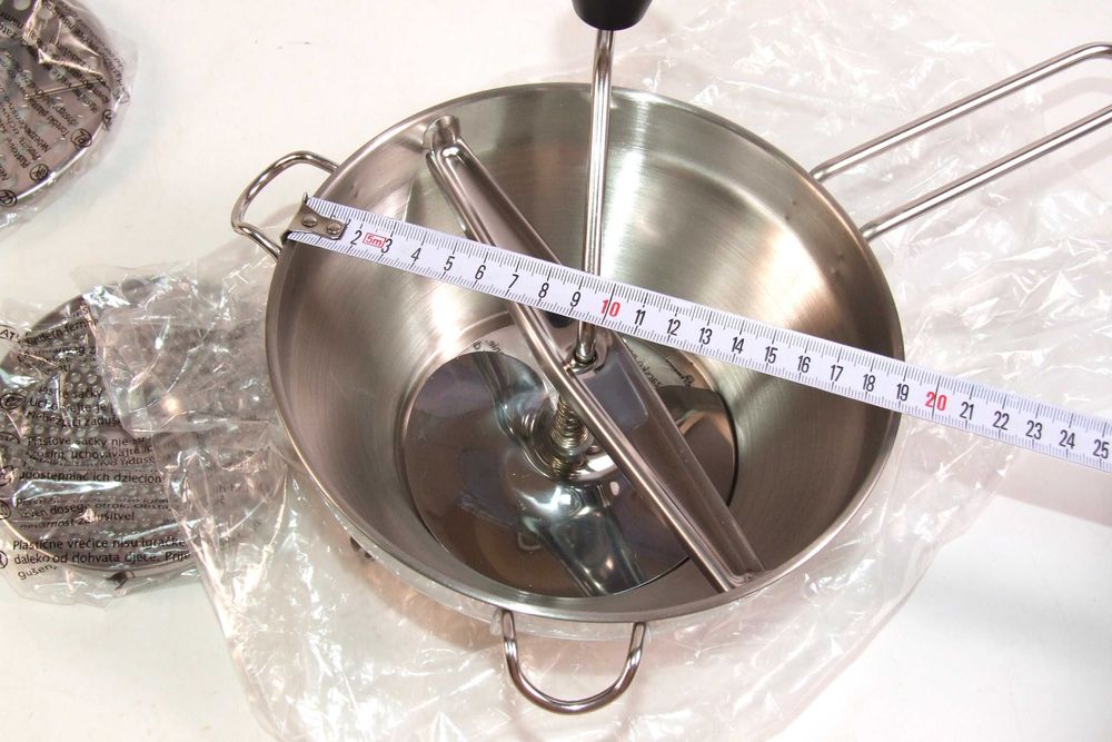 STORCATOR rosii, RAZATOR legume, PASATOR, inox, Made in Germany, NOU