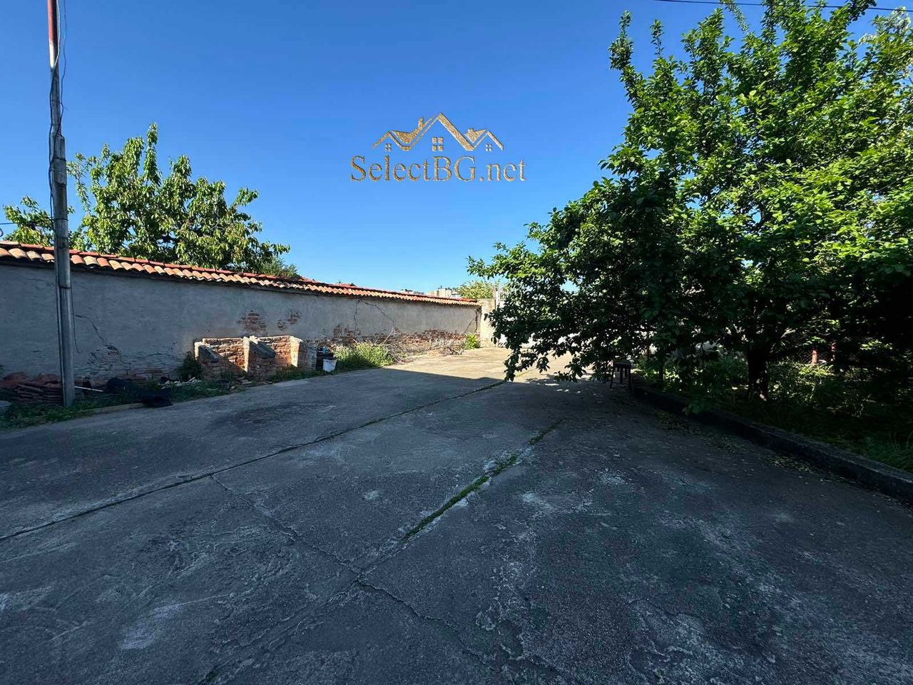 Продава се Къща в Лясковец - 496 кв.м за 505 €/кв.м - Снимка #16