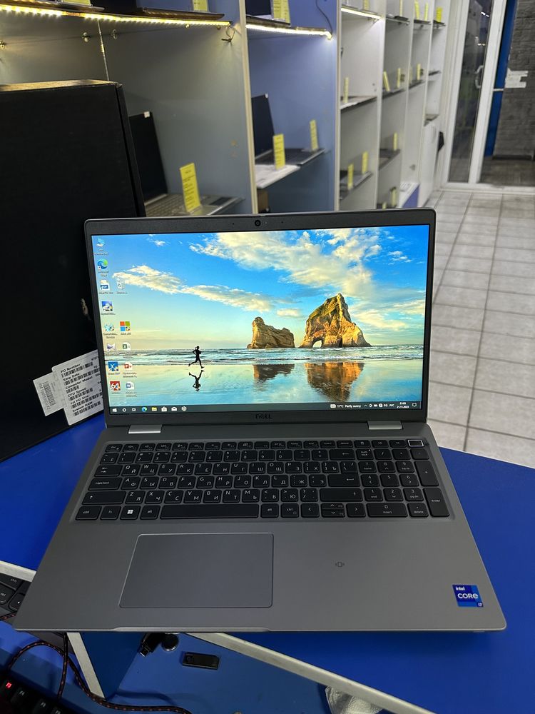 Новый ноутбук Dell Core i7-12800H/16GB/512Gb мощьный