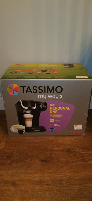 Чисто нова кафе машина BOSH Tassimo