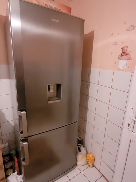 Vand frigider beko