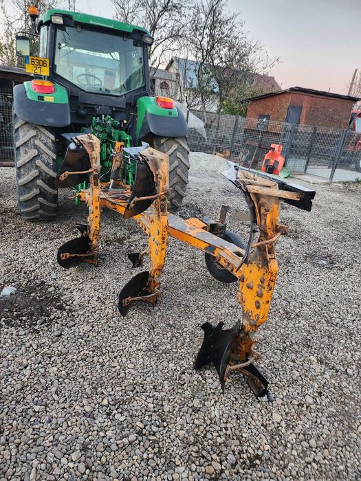 Tractor John Deere 6320 S, an 2005,  AC, 4x4, stare perfecta. IMPORT