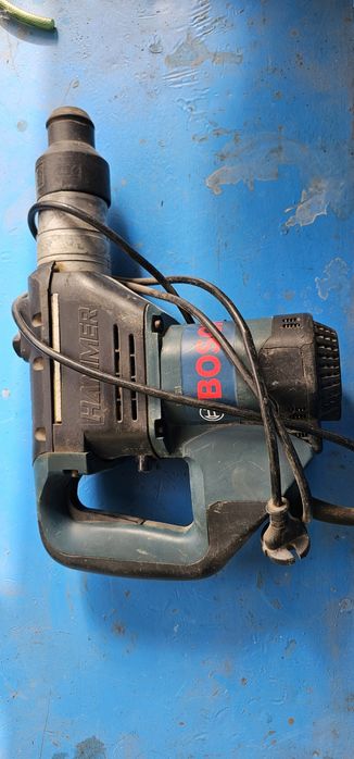 Перфоратор Bosch Hammer