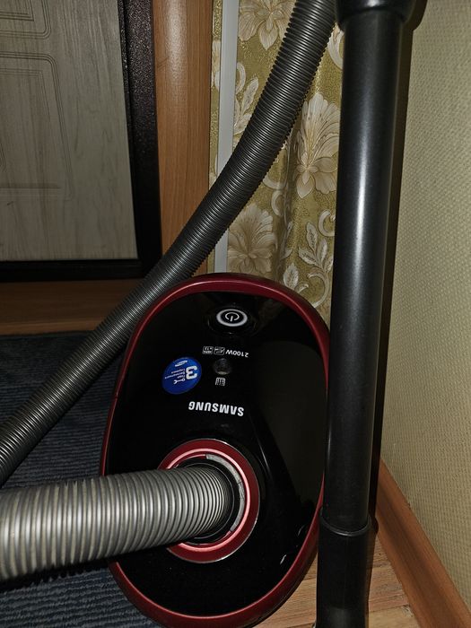 Пылесос Samsung — хорошее рабочее состояние