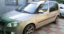 Vând Skoda Roomster