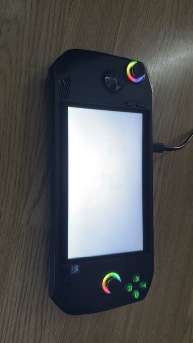 msi Claw A1M ultra 7