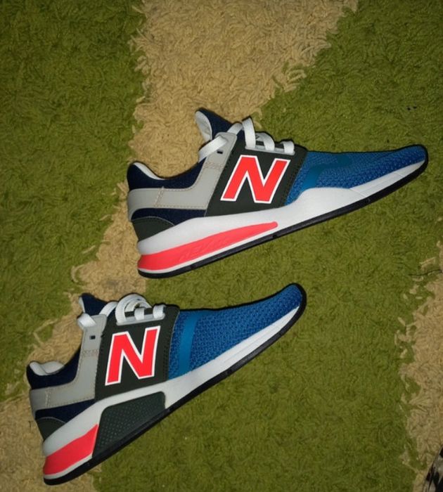 Adidasi purtați o singura data