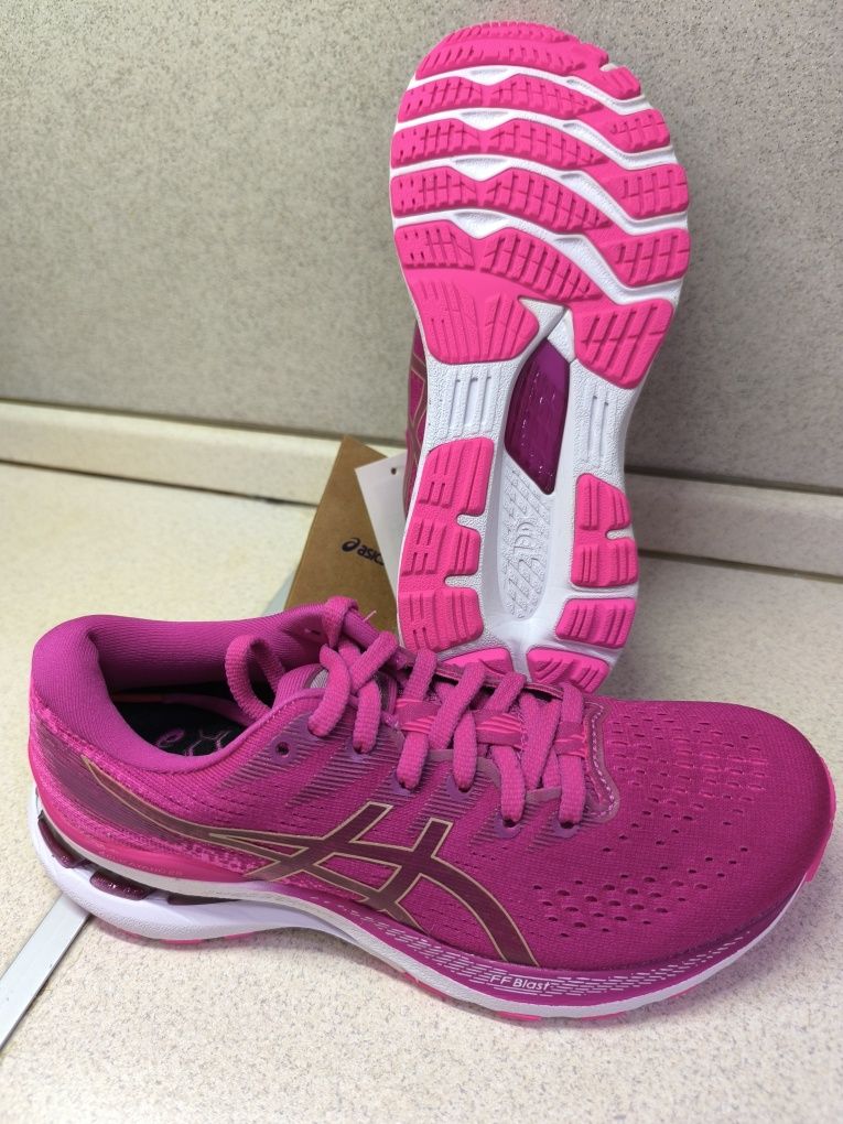 Дамски маратонки Asics