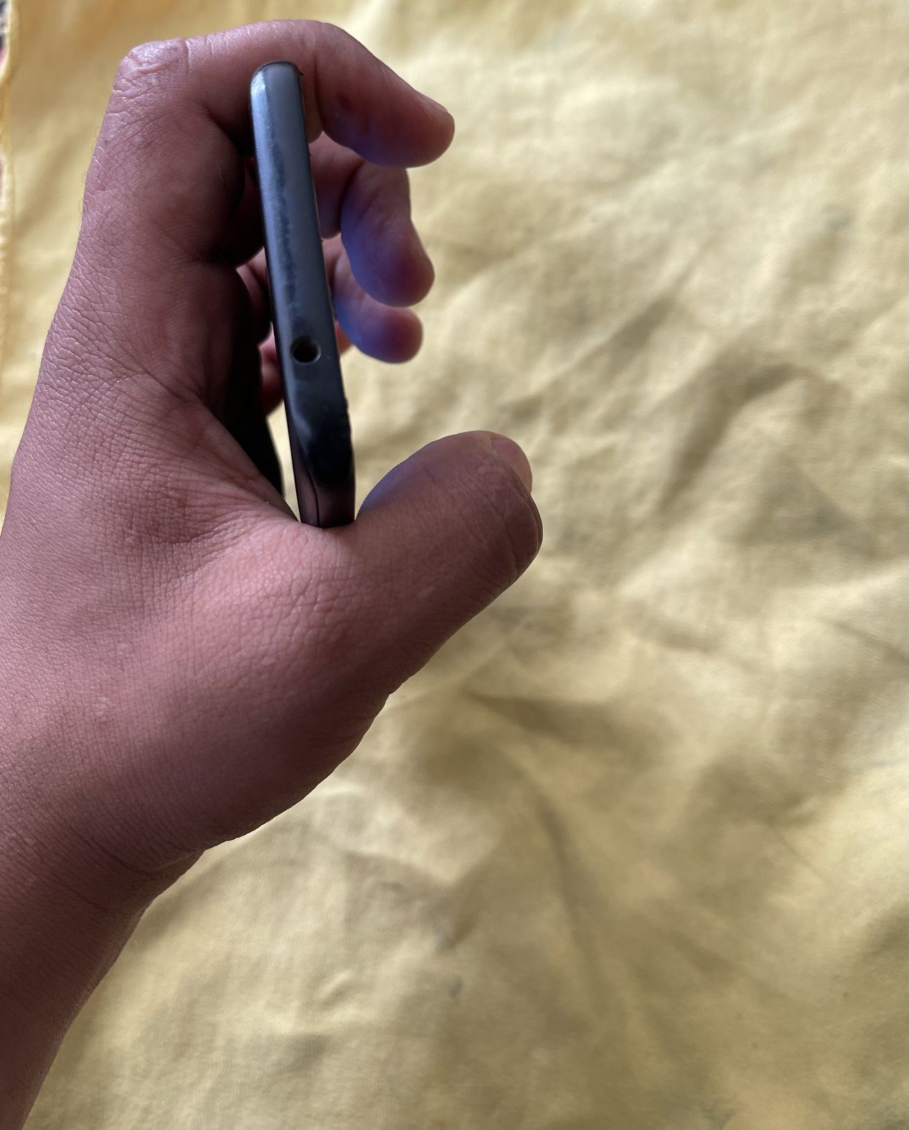 Samsung j2     16gb 1.5operativka