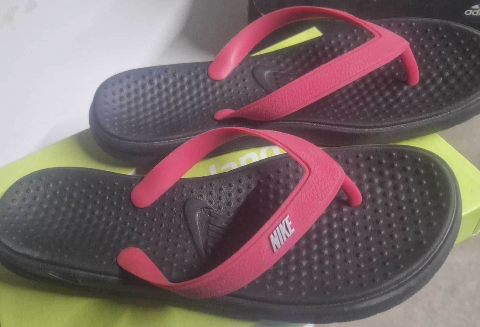 vand slapi nike dama roz nr.39 sunt ca noi