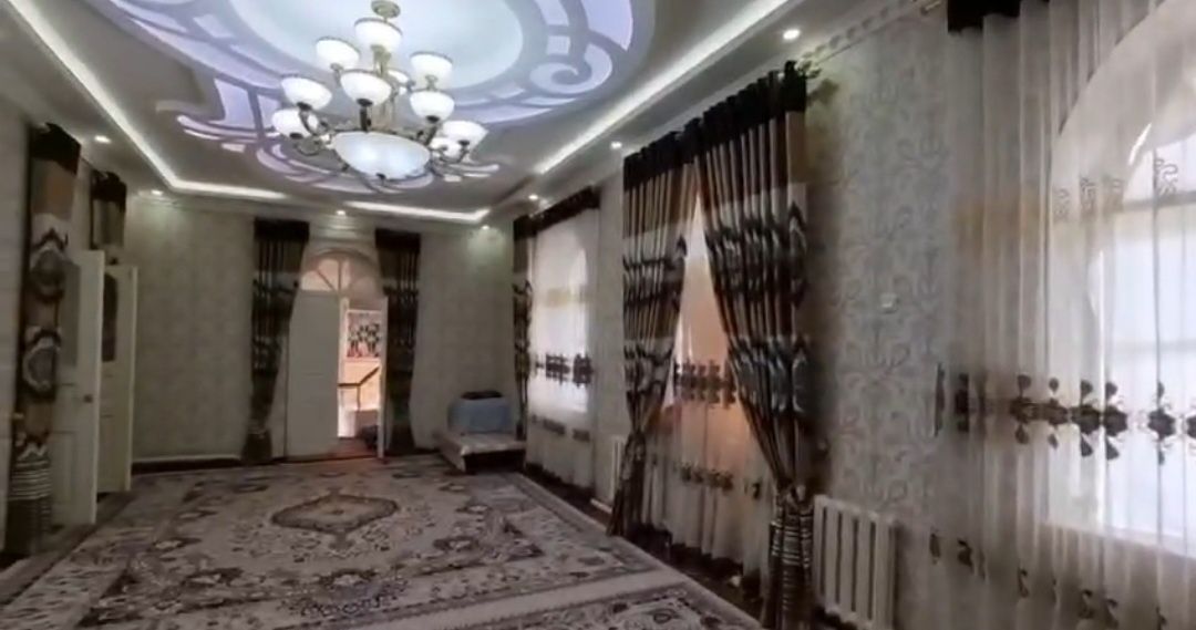 Осиё университет ёнида ижарага берилади