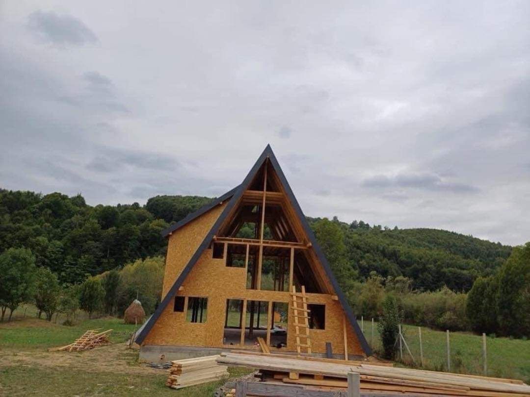 Executam cabane din lemn tip A