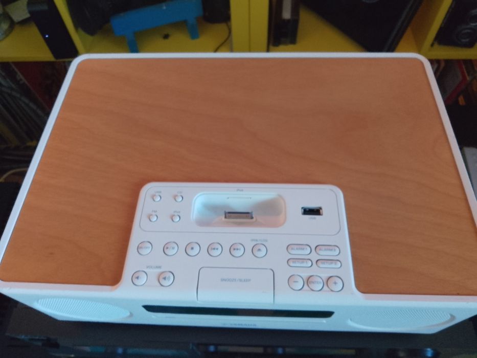 Radio/Cd Portabil Yamaha TSX 130 cu Telecomanda