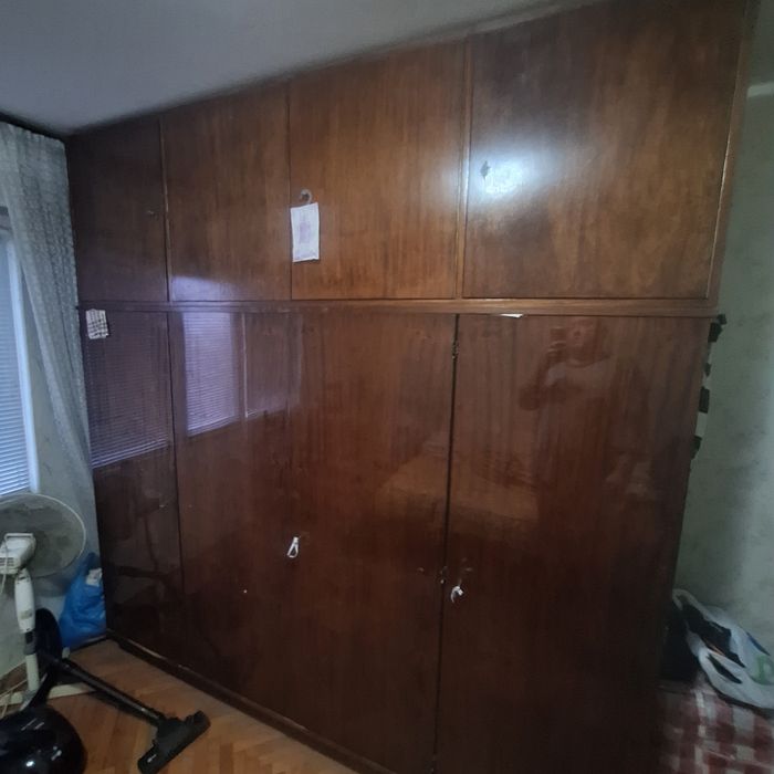 Гардероб четерикрилен