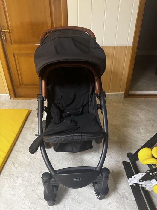 Прогулочная коляска TOMIX