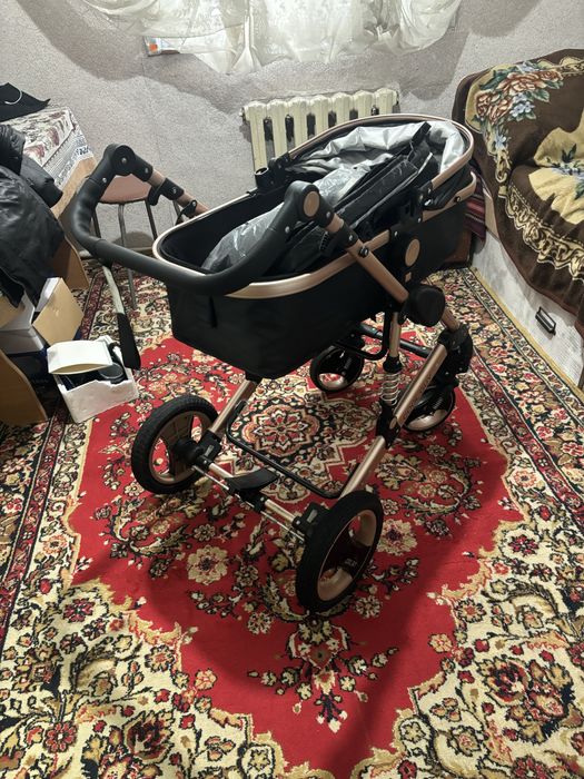 Продам коляску детскую почти новый