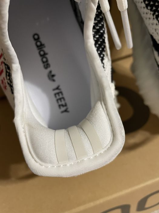 Adidas Yeezy 350 Zebra