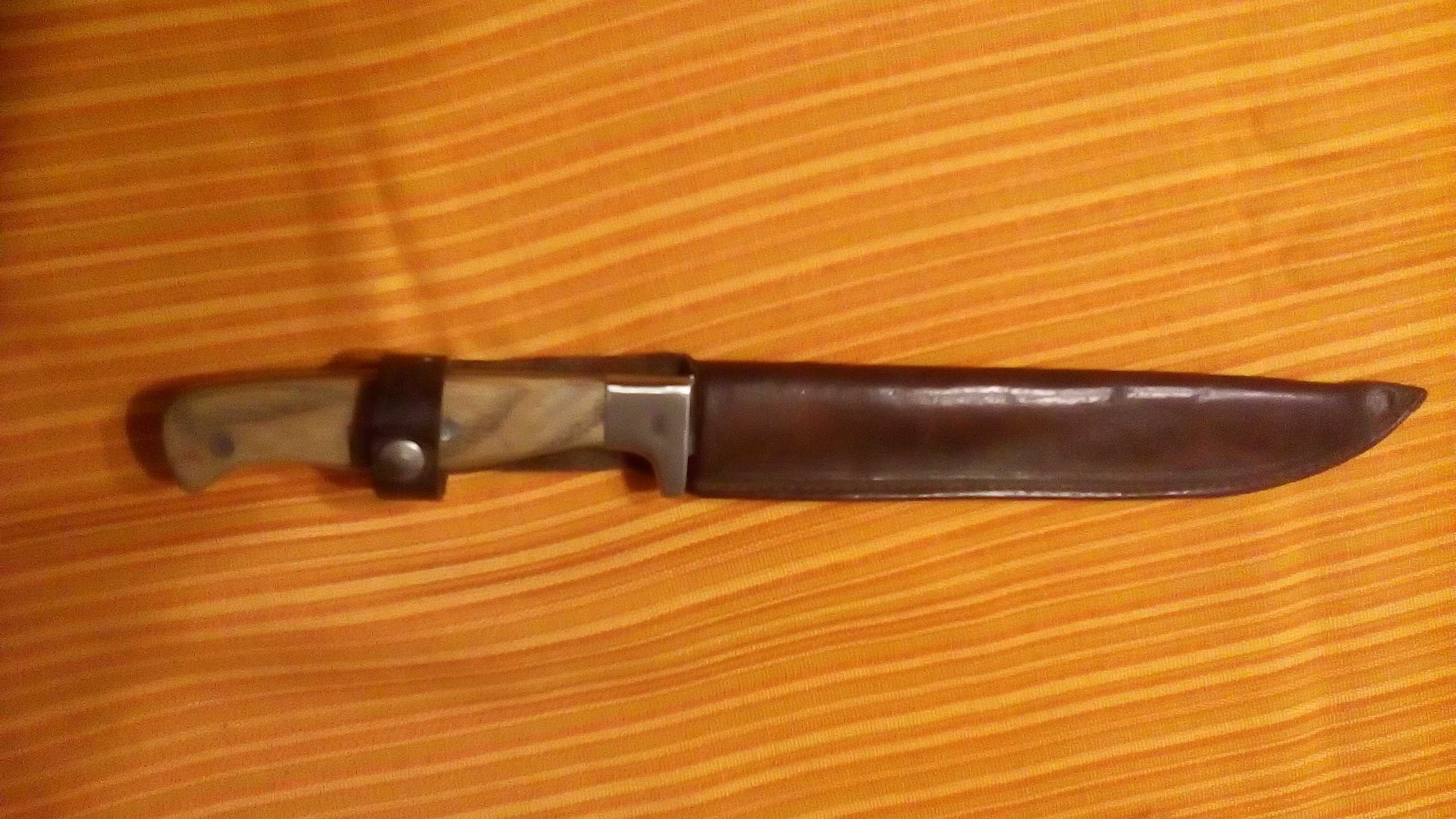 ловен или туристически нож