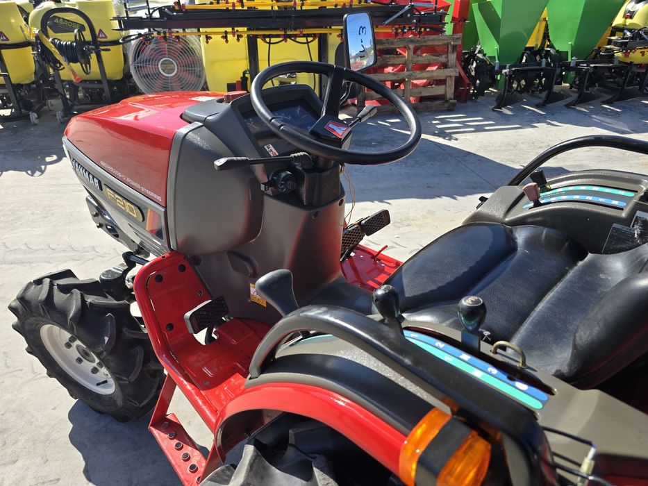 Tractor japonez Yanmar 21cp