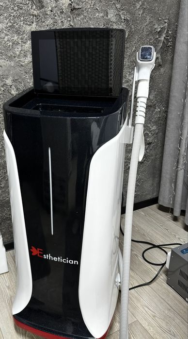 Лазерный аппарат Esthetician 2.5