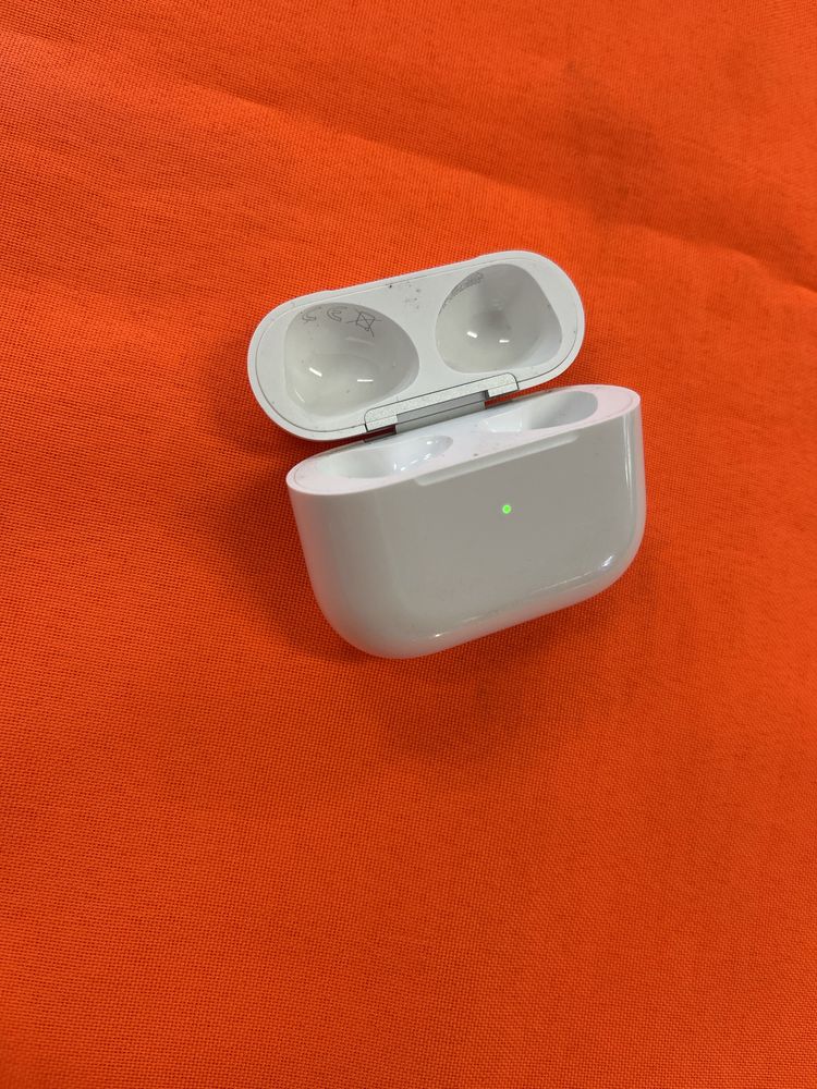 Кейс от Airpods 3 оригинал