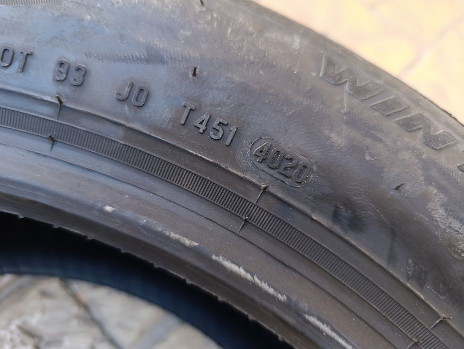 Зимни гуми Pirelli 215/55/17 Sottozero 3
