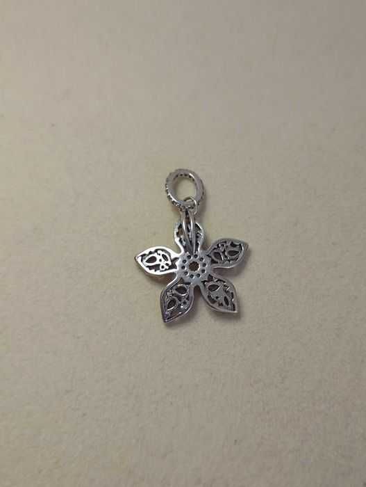 Висулка за гривна и верижка. Сребро 925. Нов.