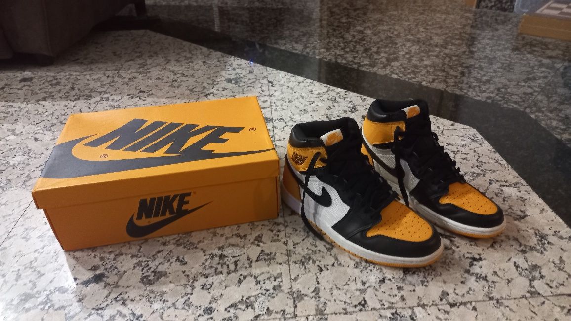 Nike Jordan 1 Retro High OG Taxi