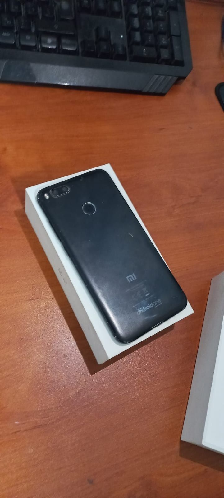 Смартфон Xiaomi MI A1