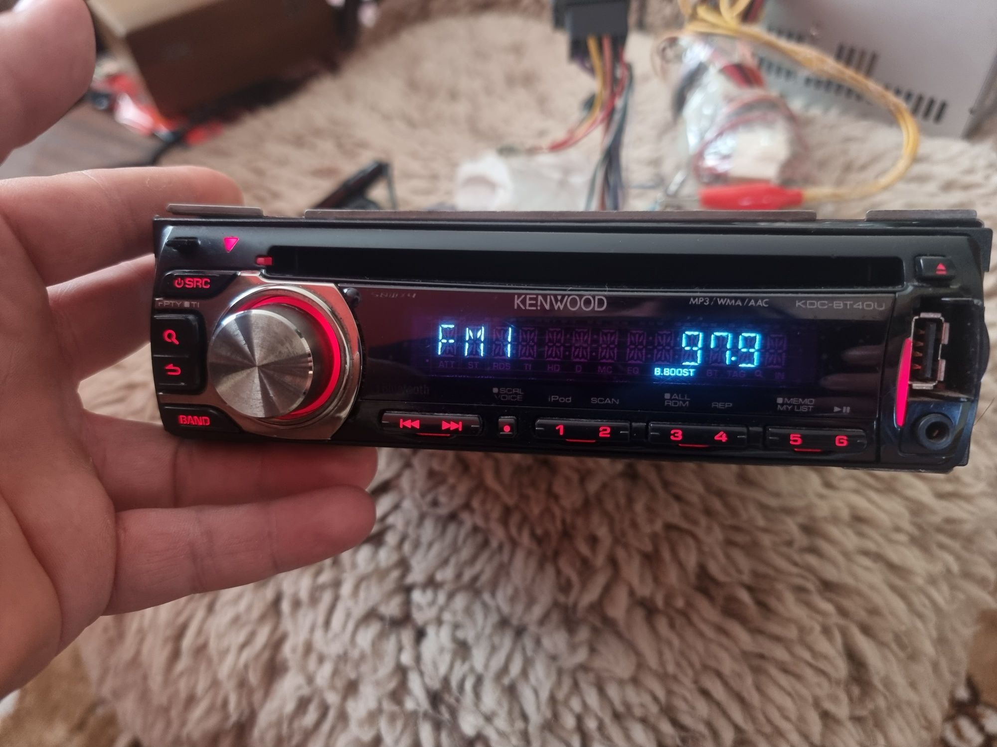 Kenwood  KDC-BT40U