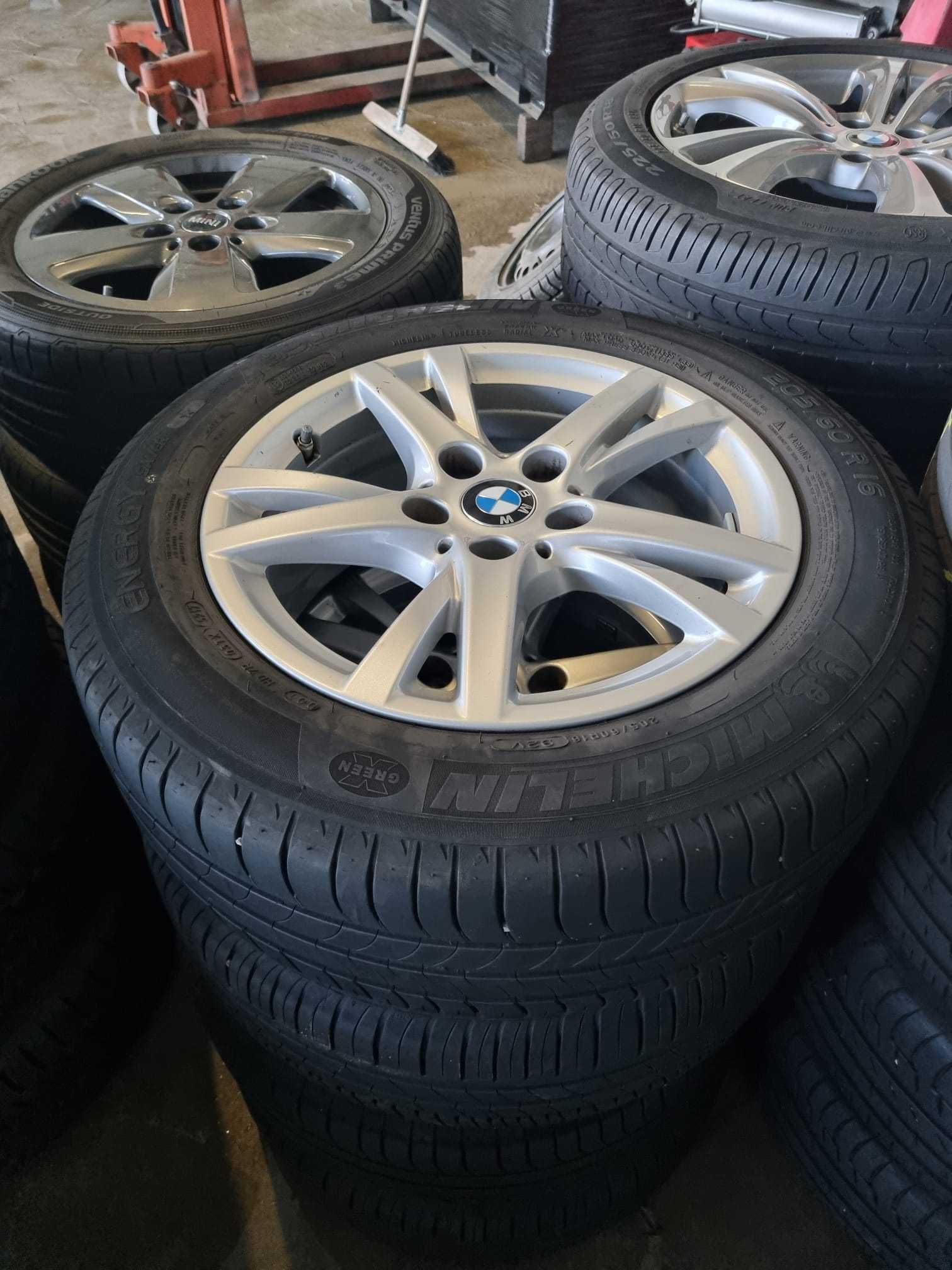 Jante  BMW  Seria 1 F40 2 F45 F46 Anvelope Vara Michelin 205 60 16