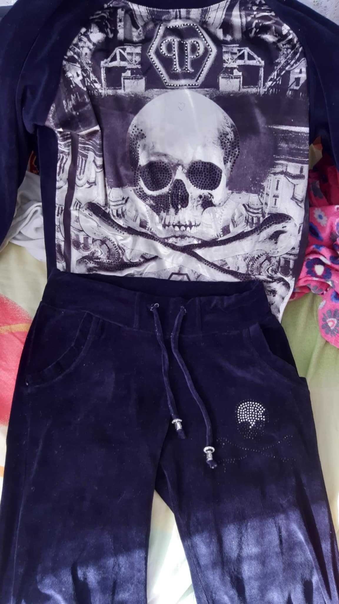 Блуза с 3D надпис; екип Philipp Plein; летни панталонkи Bershka
