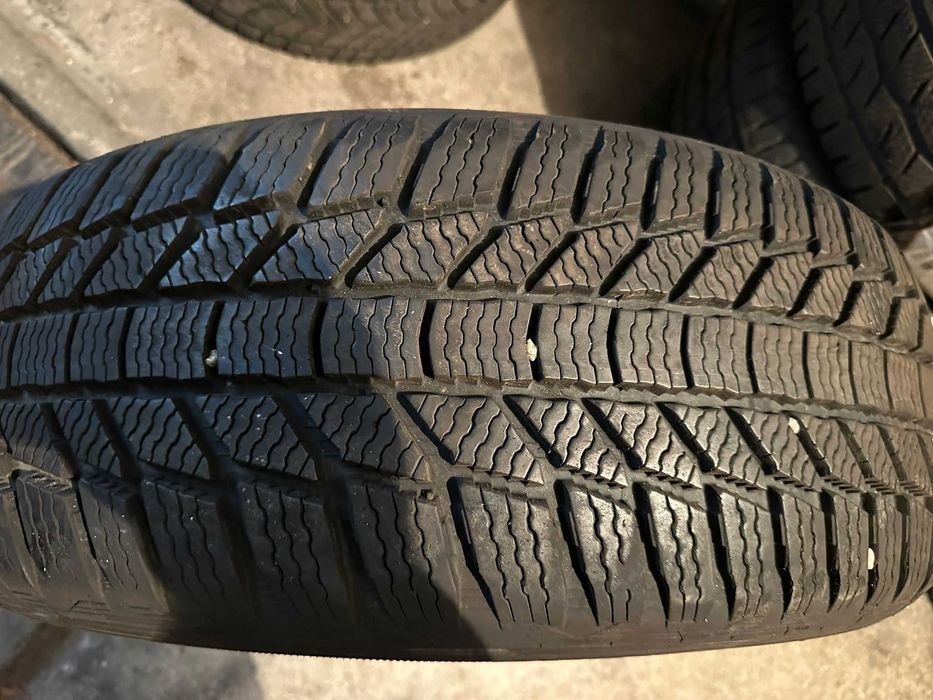 Anvelope iarna General 235/55/19