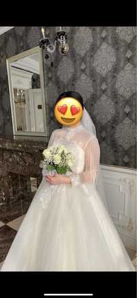 Свадебное платье 50000тг цвет айвори