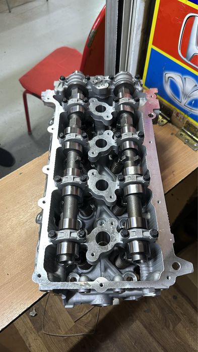 Toyota Land Cruiser Prado об 2,7 . 2TR головка блока в сборе