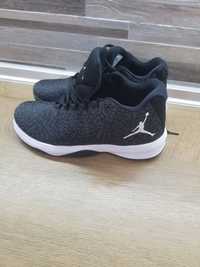Nike Jordan B.Fly