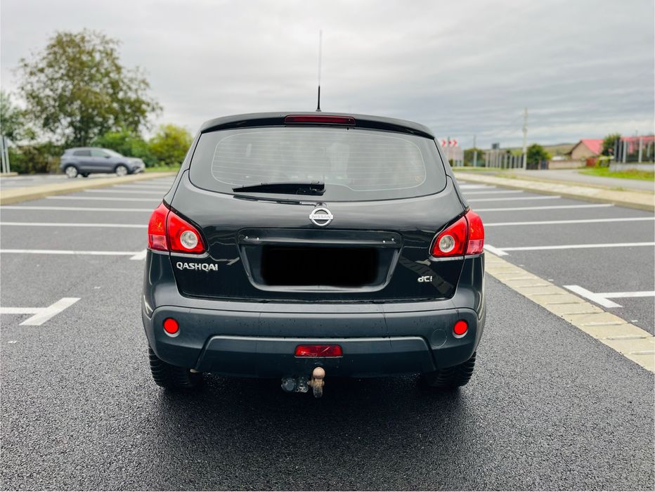 Nissan Qashqai 4x4 2010 2.0 DCI 150 CP