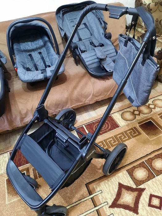 Коляска + люлька + автокресло + сумка