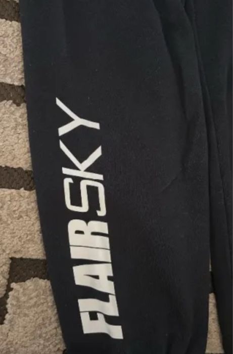 Женски Анцунг Flair черен