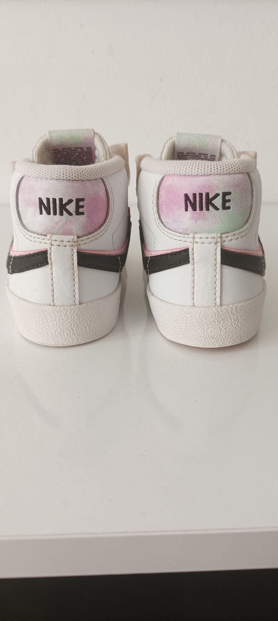 Детски Nike blazer и Мини Маус