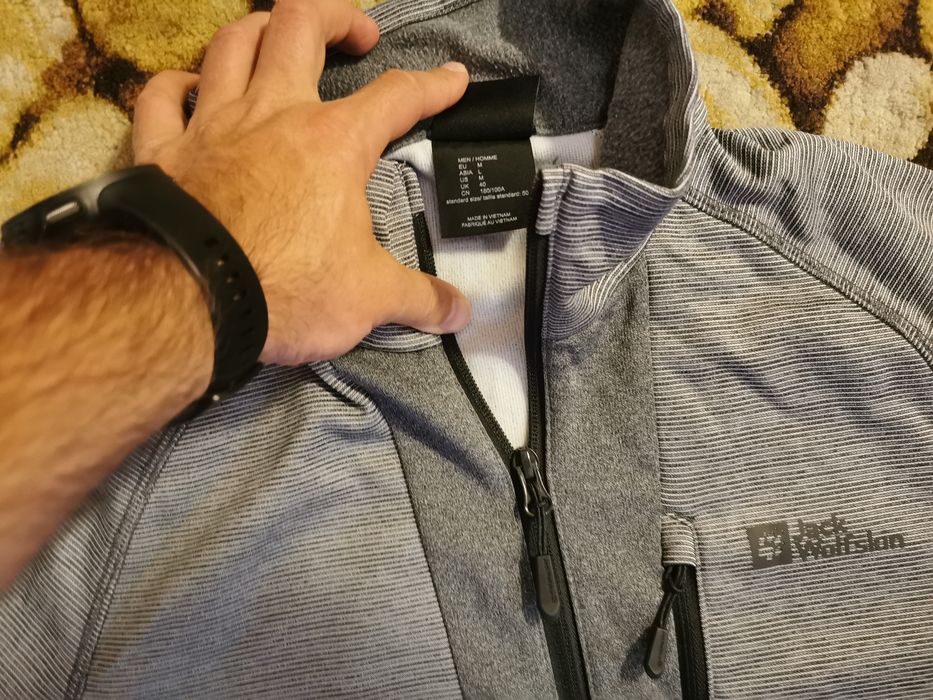 Polar Jack Wolfskin M arcteryx patagonia salewa mammut la sportiva