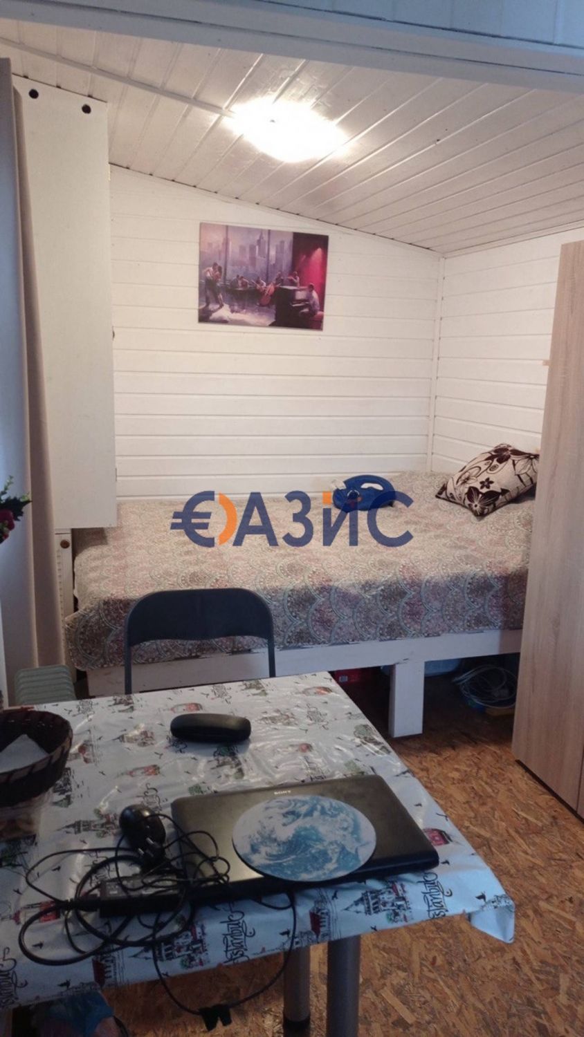 # 32764116 къща 2023г. с парцел с.Порой, обл. Бургас. площ на парцела